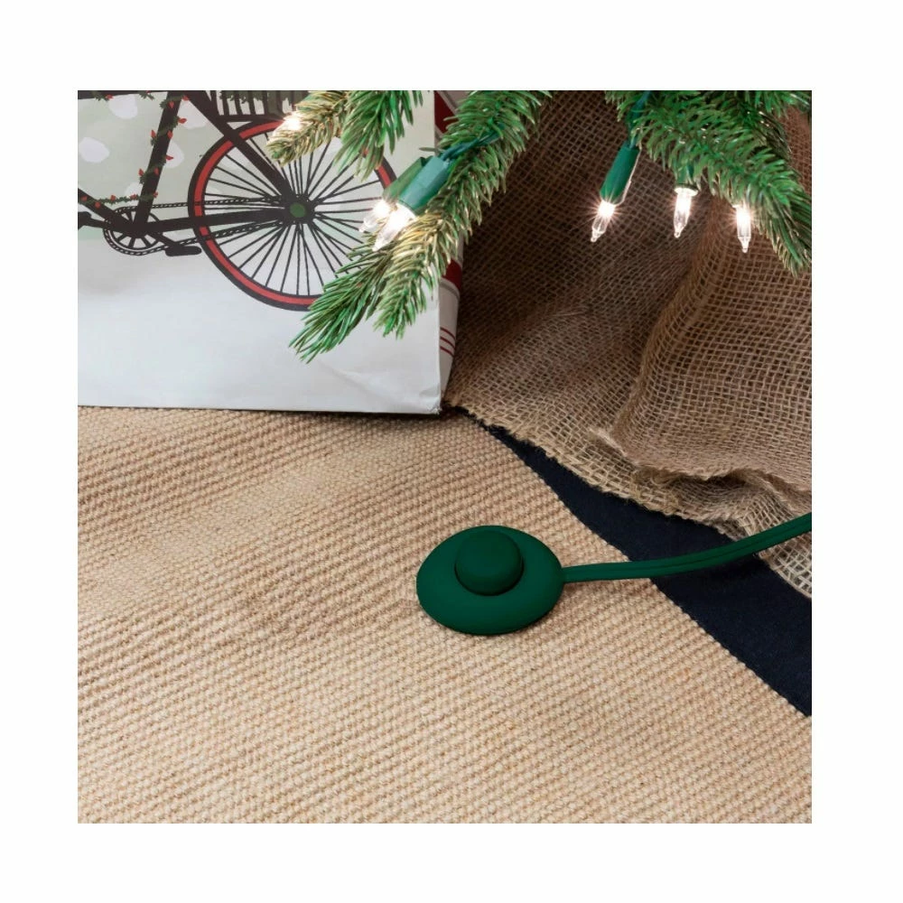 Philips 1-Outlet Polarized Extension Cord, 9 ft. - Indoor, Footswitch, Green - SPS1036GF/27 - Extension Cords & Power Strips - Image 4